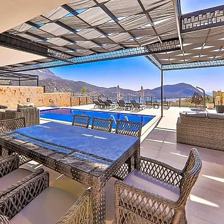 Villa In Sleeps 10 With Pool And Air Con Kalkan